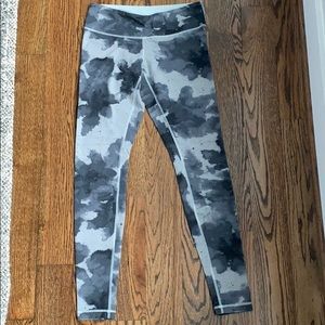Lululemon Wunder Under Tight